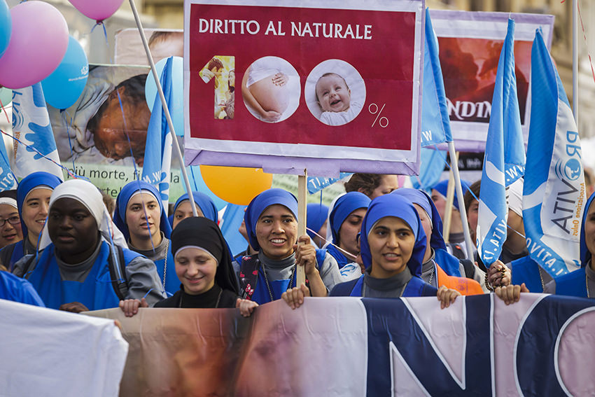 Italiens Ärzte verweigern Abtreibungen - oft aus Karrieregründen